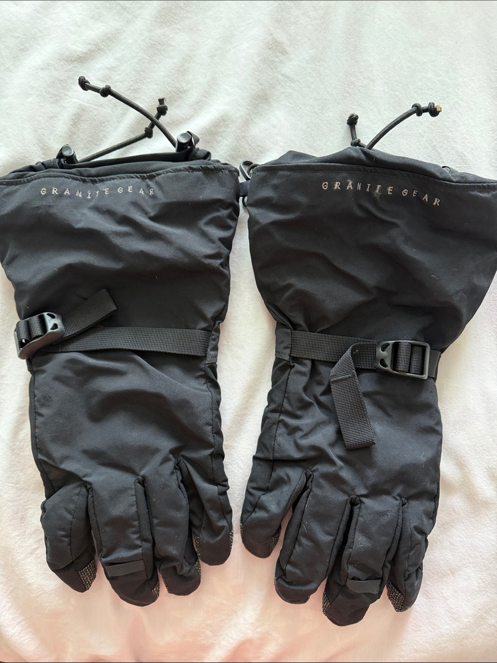 Granite Gear Men’s Black Insulated Winter Gloves